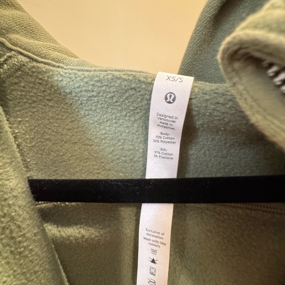 Lulu lemon sweatshirt XS - Picture 3 of 4